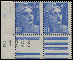 ** VARIETES - 718A  Gandon,  4f.50 Bleu, PAIRE Cdf, PLI ACCORDEON, TB - Unused Stamps