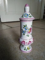 Roger Colas 939 CLAMECY -  PETIT POT COUVERT MINIATURE (15x4/5cm) Décor Floral Main - Signé - Other & Unclassified