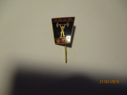 USSR RUSSIA NATIONAL WEIGHTLIFTING FEDERATION PIN BADGE , 0 - Pesistica