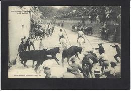 CPA Gard 30 Beaucaire Taureaux Circulé Franchise Militaire Tarascon Cachet - Beaucaire