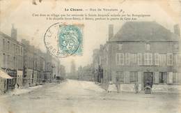 LE CHESNE - Rue De Vouziers. - Le Chesne