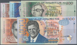 Mauritius: Set Of 5 Different Banknotes Containing 25, 50, 200, 500 & 1000 Rupees 1999 P. 49-54, All - Mauritius
