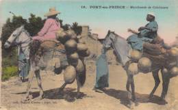 Haïti - Ethnic / 26 - Port Au Prince - Marchande De Calebasses - Haïti