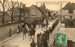 - NEUVY SAUTOUR - Cavalcade 1911, Défilé Du Cortège  (beau Plan)  -12072- - Neuvy Sautour