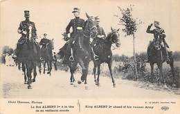 Thème Familles Royales.   Belgique    Le Roi Albert 1er Cavalier            (voir Scan) - Königshäuser