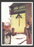 Beho - L'église De Beho - Une Partie De La Galerie Du XVIIIe Siècle Et Une Ancienne Croix De Mission En Chêne - Gouvy