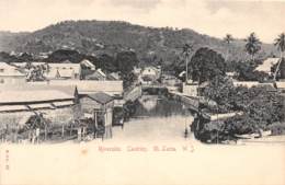 Sainte Lucie / 01 - Riverside Castries - Santa Lucia