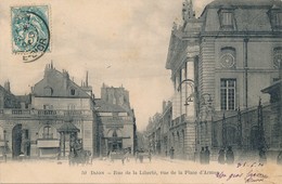 CPA - France - (21) Côte D'Or - Dijon - Rue De La Liberté - Vue De La Place D'Armes - Dijon