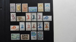 Afrique : France (ex-colonies & Protectorats) > Madagascar 22 Timbres Oblitérés - Gebraucht