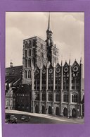 BAUDENKMALER IN STRALSUND   Rathaus Prunkfassade De Nordseite Dahinter Die Nikolaikirche  Fotokarte - Stralsund