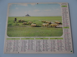 Almanach Ptt De 1976   Recto    Le  Mont Saint Michel  Verso  Marais Poitevin - Grand Format : 1971-80