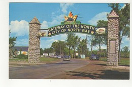 NORTH BAY, Ontario, Canada, "Gateway Of The North" Arch Sign, 1960's Chrome Postcard, Nipissing County - North Bay