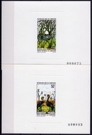 Camerun 1977, Birds, Ostrich, Crowned Crown, 2Deluxe Block - Avestruces