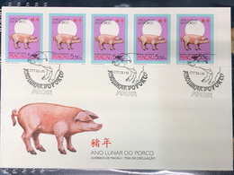1995 YEAR OF THE PIG POST OFICE FIRST DAY COVER WITH COMPLETE BOOKLET - RARE - FDC