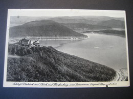 Deutschland- AK Waldeck, Fliegeraufnahme Schloß Waldeck Mit Blick Auf Hopfenberg Und Sperrmauer - Waldeck