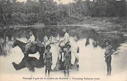 Océanie   Nouvelle Guinée  Papouasie  Passage A Gué De La Rivière Kubuna   (voir Scan) - Papua Nuova Guinea