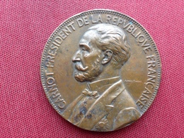 FRANCE Médaille Président Carnot 1889 Diamètre 69 Mm Poids 149 Grs - Royaux / De Noblesse