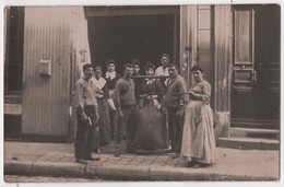 CARTE PHOTO Commerce Marchand De Charbon Pesage D'un Sac Marius Maurel L. Giraud - Shopkeepers