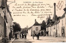 Delcampe - NEMOURS -77- LA PLACE DUPONT - Nemours