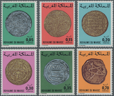 Marokko: 1976, Old Morrocan Coins Complete Set Of Six In A Lot With About 400 Sets Mostly In Part To - Nuevos