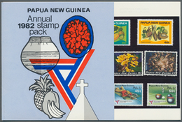 Papua Neuguinea: 1982. Lot Of 100 Stamp Packs Each Containing The 23 Issued Stamps Of This Year (inc - Papua New Guinea