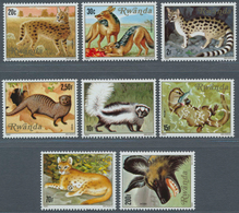 Ruanda: 1981, Carnivorous Animals Complete Set Of Eight With Serval, Jackal, Zorilla, African Wild D - Autres & Non Classés