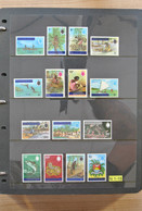 Tuvalu: 1976-2007: Complete, MNH Collection Tuvalu 1976-2007 In 2 Albums, Including Stampbooklets, G - Tuvalu (fr. Elliceinseln)