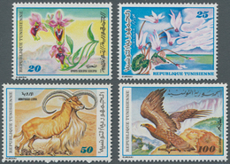 Thematik: Flora, Botanik / Flora, Botany, Bloom: 1980, TUNISIA: Flowers And Animals Complete Set Of - Sonstige & Ohne Zuordnung