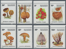 Thematik: Pilze / Mushrooms: 1979, ZAIRE: Mushrooms Complete Set Of Eight Stamps In An INVESTMENT LO - Hongos