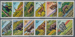 Thematik: Tiere, Fauna / Animals, Fauna: 1975, GUINEA: African Animals Complete Set Of Twelve (chimp - Altri & Non Classificati