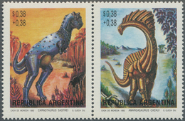 Thematik: Tiere-Dinosaurier / Animals-dinosaur: 1992, ARGENTINA: Dinosaur Complete Set Of Two Showin - Prehistorisch