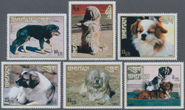 Thematik: Tiere-Hunde / Animals-dogs: 1972/1973, BHUTAN: Dogs Two Complete Sets In Different Quantit - Chiens