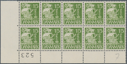 Dänemark: 1940, Caravelle 15öre Green With Quadrille Background In A Lot With 130 Stamps Incl. Sever - Covers & Documents