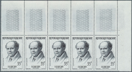 Frankreich: 1958, French Doctors Set Of Four In A Lot With 195 Sets Mostly In Larger Blocks, Mint Ne - Collections