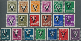 Norwegen: 1941, Definitives With Opt. 'V' (Victory Issue) Without Watermark In An Investment Lot Wit - Brieven En Documenten