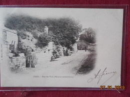 Delcampe - CPA - Creil - Rue Des Tufs (Maisons Souterraines) - Creil