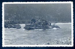 Delcampe - Cpa Carte Photo Traversée D' Une Rivière Char Camion  YN56 - Manöver