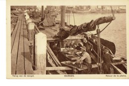 Delcampe - Cpa Marken Terug Van De Vangst. - Marken