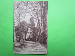 VALMONT - Entrée Des Ruines De L'Abbaye   - Carte Postale - Valmont