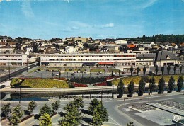 Delcampe - 50 - SAINT-LO - Les Hôtels Et La GARE. 1971 - Saint Lo