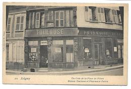Delcampe - JOIGNY - Un Coin De La Place Du Pilori - Maison Toulouse Et Pharmacie Putois - Joigny