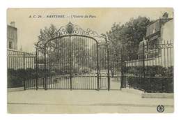 Delcampe - CPA 92 NANTERRE L'ENTREE DU PARC - Nanterre