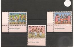 BURKINA FASO Culture Bobo Danses Année 2000 N° Y/T : 1242/44** Côte : 37,00 € Coins Datés - Burkina Faso (1984-...)