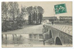 CPA CHENY, LE PONT ET LA ROUTE, YONNE 89 - Cheny