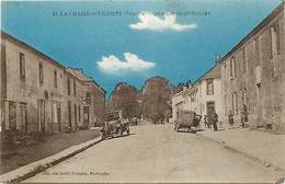 Dpts Div.-ref-AF716- Vendée - La Chaize Le Vicomte - Quartier Saint Nicolas - Voitures - Voitures - Automobiles - - La Chaize Le Vicomte