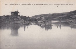 (08) MEZIERES . Pont De Chemin De Fer Construit Et Détruit Par Les Allemands Pendant Leur Séjour - Charleville