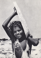 INDE,ENFANT AU TRAVAIL,PORTEUR DE PIERRES - India