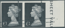 Großbritannien: 1972, £ 1 Bluish Black, Completely Misperforated Horiz. Pair With Right Margin, Appe - Autres & Non Classés