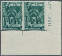 Vatikan: 1949, 8 L Deep Green "basilicas", Horizontal Pair From Lower Right Corner With Imperforated - Neufs