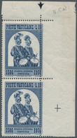 Vatikan: 1956, 10 L Deep Blue "Pontifical Swiss Guard", Vertical Pair From Upper Right Corner, Verti - Neufs